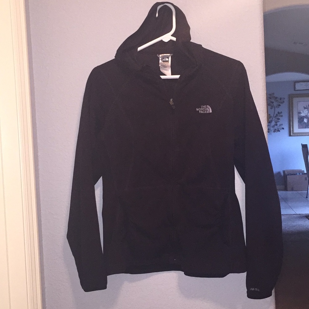 North face sweater with zipper